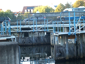 Lbben, Schleuse am Strandcafe